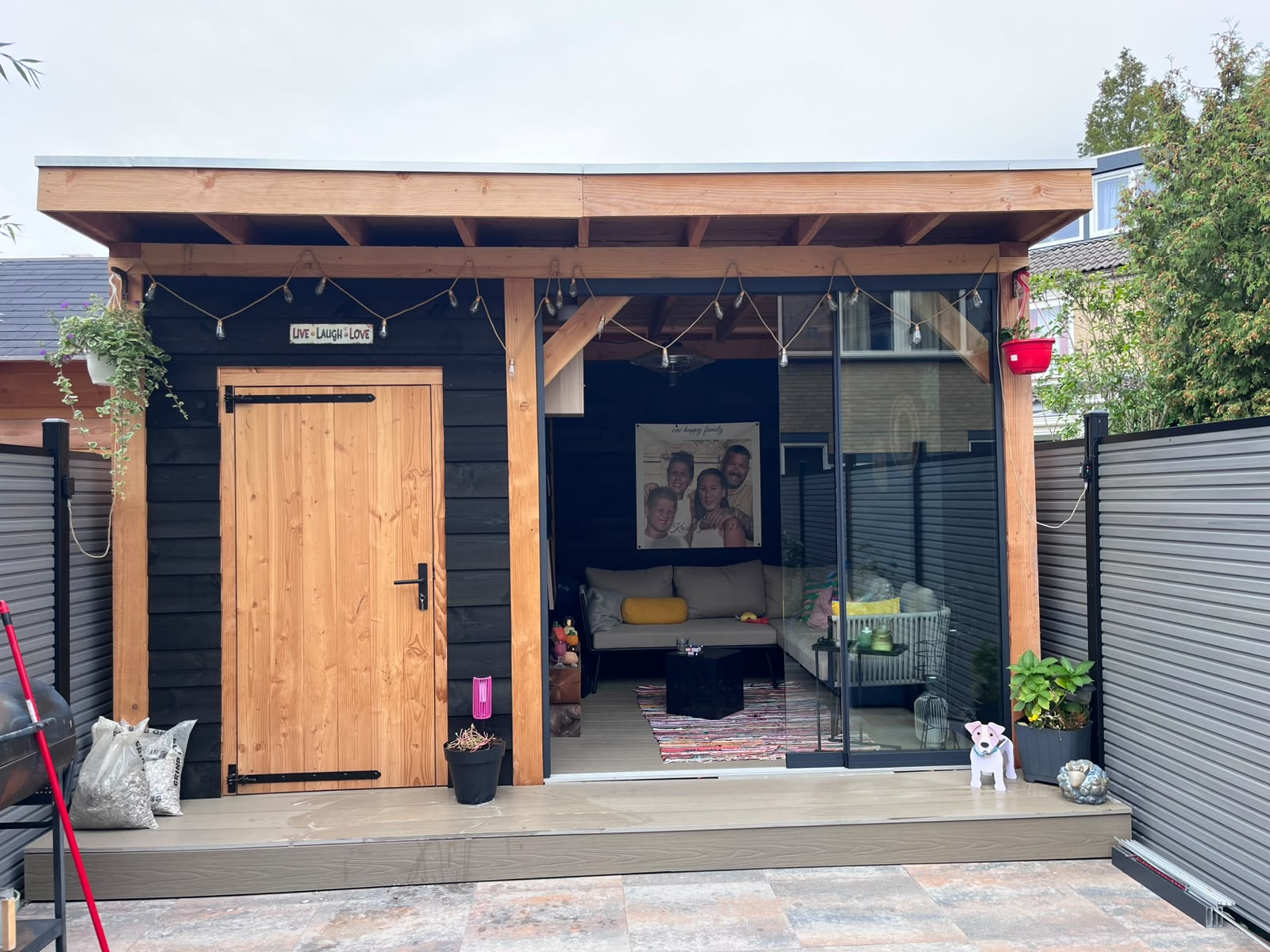 Tuinhuis met Overkapping & Schuur - Afbeelding 1