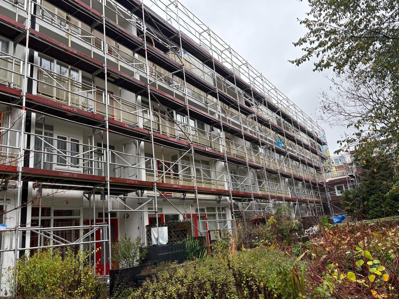 32 Balkons Eerste Jan Steenstraat Amsterdam – Duurzaam Coatingsysteem