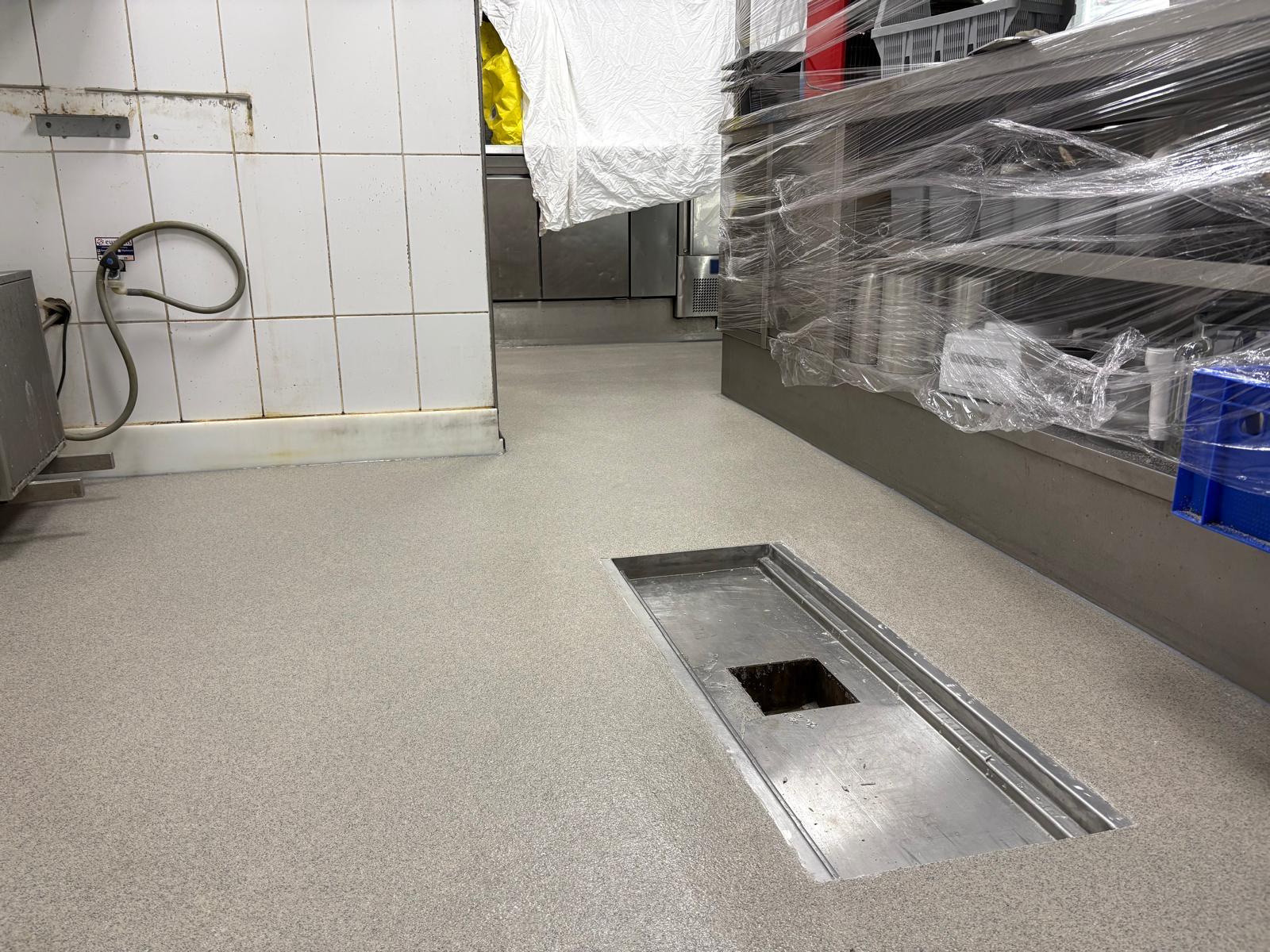 Antislip vloeren horeca & bedrijven – Keukenvloer volgens de HACCP-normen